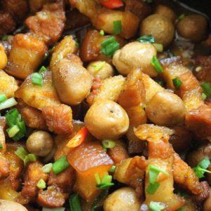 thit-kho-nam-rom-ngon-nhu-me-nau