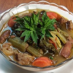 bo-kho-dua-chua-ngon-nhu-me-nau